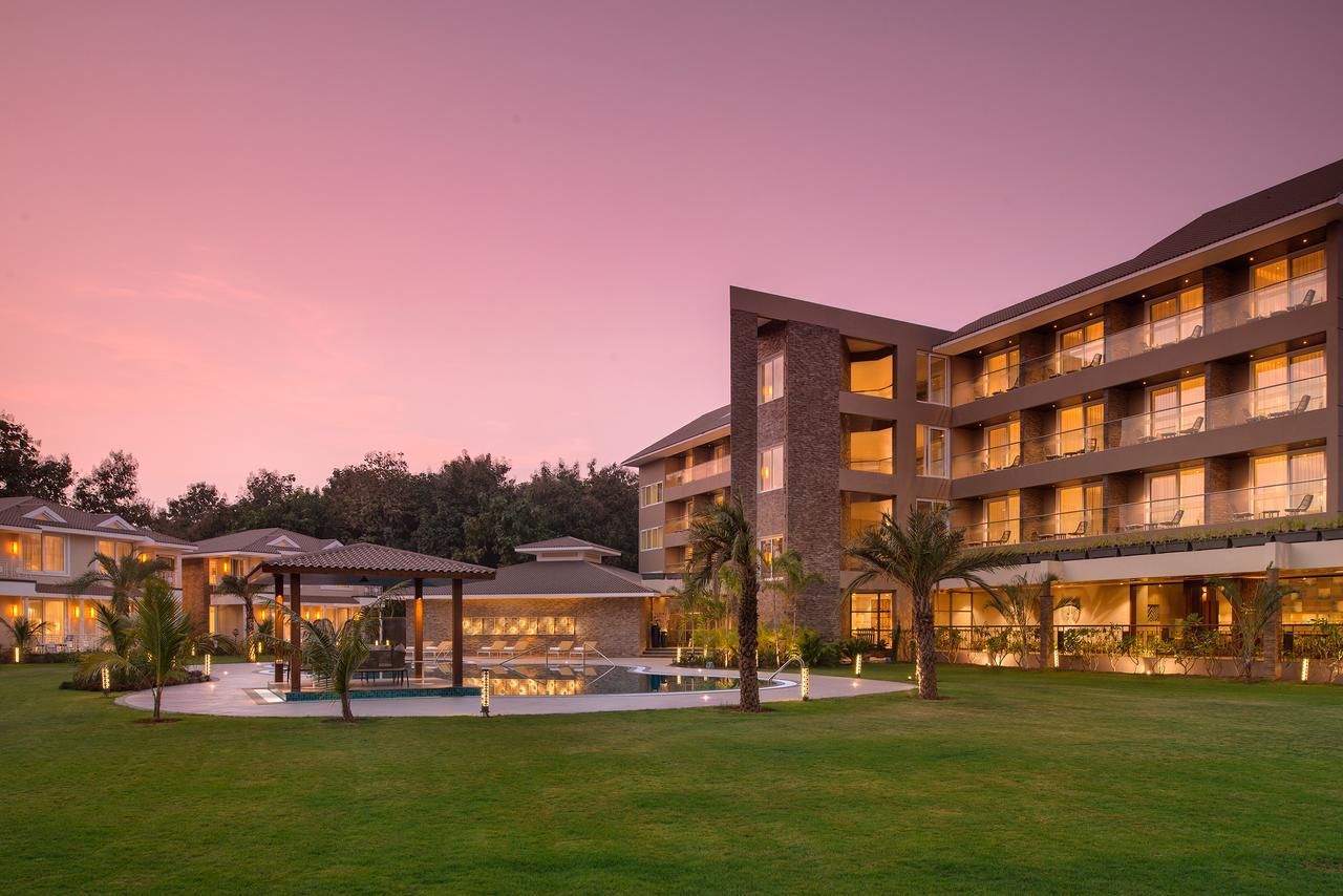 Kabir Hotel & Spa Вадодара Екстер'єр фото